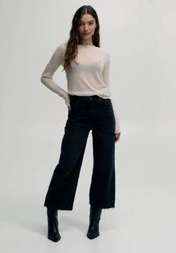 PULL & BEAR Basic- Flared Jeans - Black -PULL BEAR Winkel 51a0b8c44b4d48e18d648cd0129ee09d