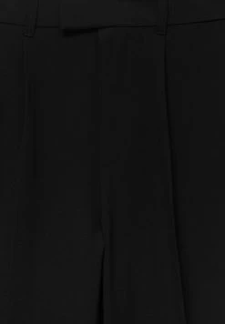 PULL & BEAR Darted Smart - Broek - Black -PULL BEAR Winkel 51f4a35250304c9a8d56b45167bad64d