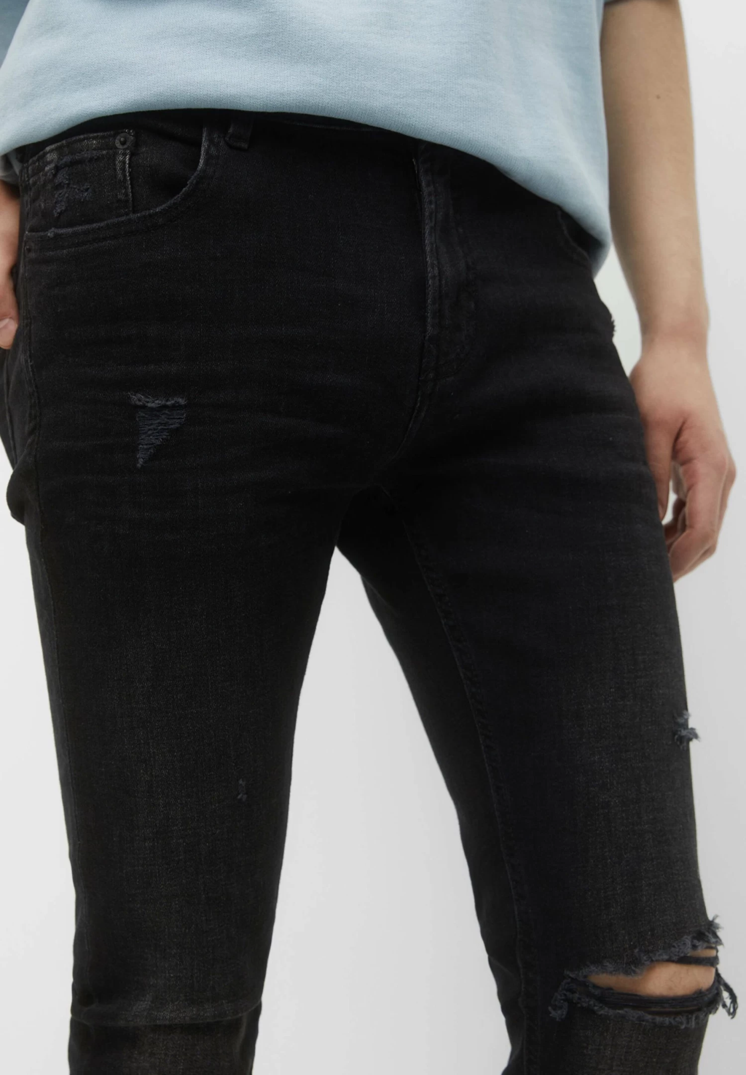 PULL & BEAR Ripped - Slim Fit Jeans - Mottled Black 4 PULL & BEAR Ripped - Slim Fit Jeans - Mottled Black - Afbeelding 4