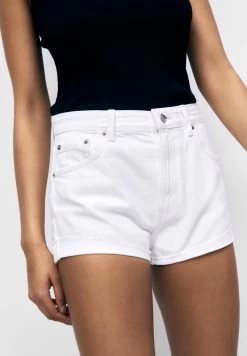 PULL & BEAR Mid-Waist - Jeansshort - White -PULL BEAR Winkel 542531d9fd274cf5bd06154582108363