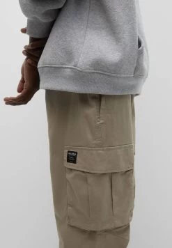 PULL & BEAR Basic Coloured - Cargobroek - Beige -PULL BEAR Winkel 5543ab1bd7854fc385190ef22b26323b
