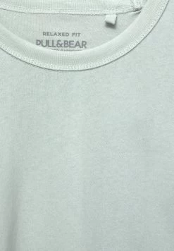 PULL & BEAR Heavy Weight - T-Shirt Basic - Green -PULL BEAR Winkel 58277543dabf4285824afb1f4644b38e