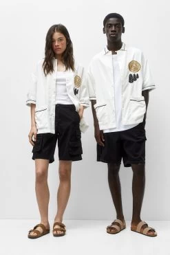 PULL & BEAR Embroidered Short Sleeve - Overhemd - White