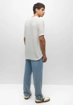 PULL & BEAR Short Sleeve- Trui - White -PULL BEAR Winkel 5d55fdfe3cba4f2685e6cf52e1901cf4