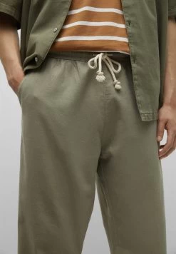 PULL & BEAR Rustic- Trainingsbroek - Khaki -PULL BEAR Winkel 5e72365b5b6048ea9452c675a2298248