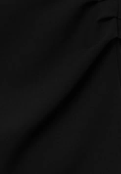 PULL & BEAR Minirok - Black 11 PULL & BEAR Minirok - Black -PULL BEAR Winkel 5f11edb6317f4eb48cd4db6fa0de6143