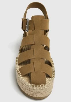 PULL & BEAR Cage - Sandalen Met Sleehak - Brown -PULL BEAR Winkel 614cf1c2b20b467ca6cda8e8c8c42ec7