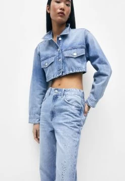 PULL & BEAR Mid-Waist With Rhinestones - Straight Leg Jeans - Stone Blue Denim -PULL BEAR Winkel 65e6064b7a8c48e0af54ea9472bf6819