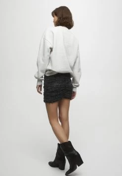 PULL & BEAR Tulle - A-Lijn Rok - Black 8 PULL & BEAR Tulle - A-Lijn Rok - Black -PULL BEAR Winkel 68146ea6780845af8111136bf290b126