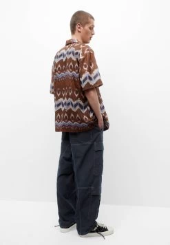 PULL & BEAR Print Short Sleeve - Overhemd - Brown -PULL BEAR Winkel 69ad5101f3094e2290a86620b9160a0a