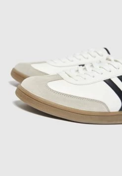PULL & BEAR Mit Kontrasten - Sneakers Laag - White -PULL BEAR Winkel 6a8ea24bac3c4f32a151c5146ff2c637