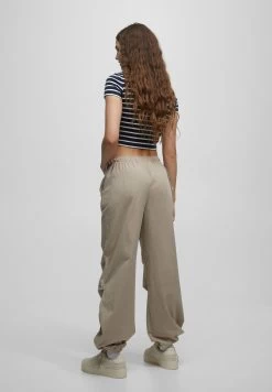 PULL & BEAR Parachute - Broek - Stone -PULL BEAR Winkel 6c163da9d7c646f2aba299aef3ccb20c
