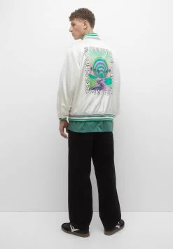 PULL & BEAR Bomberjacks - White -PULL BEAR Winkel 6df63620e261412a955ecca4e0efd9f9
