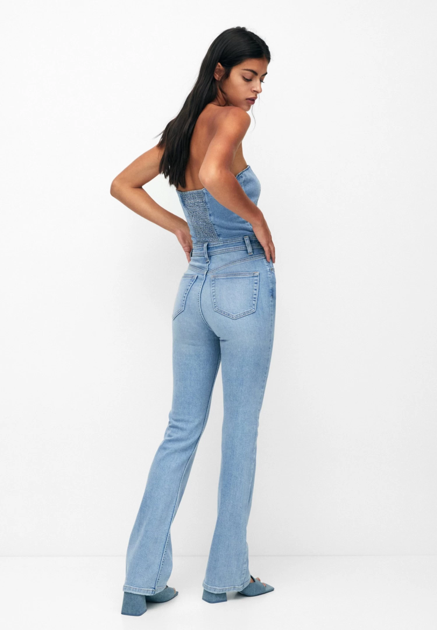PULL & BEAR Corset - Jumpsuit - Blue Denim 3 PULL & BEAR Corset - Jumpsuit - Blue Denim - Afbeelding 3
