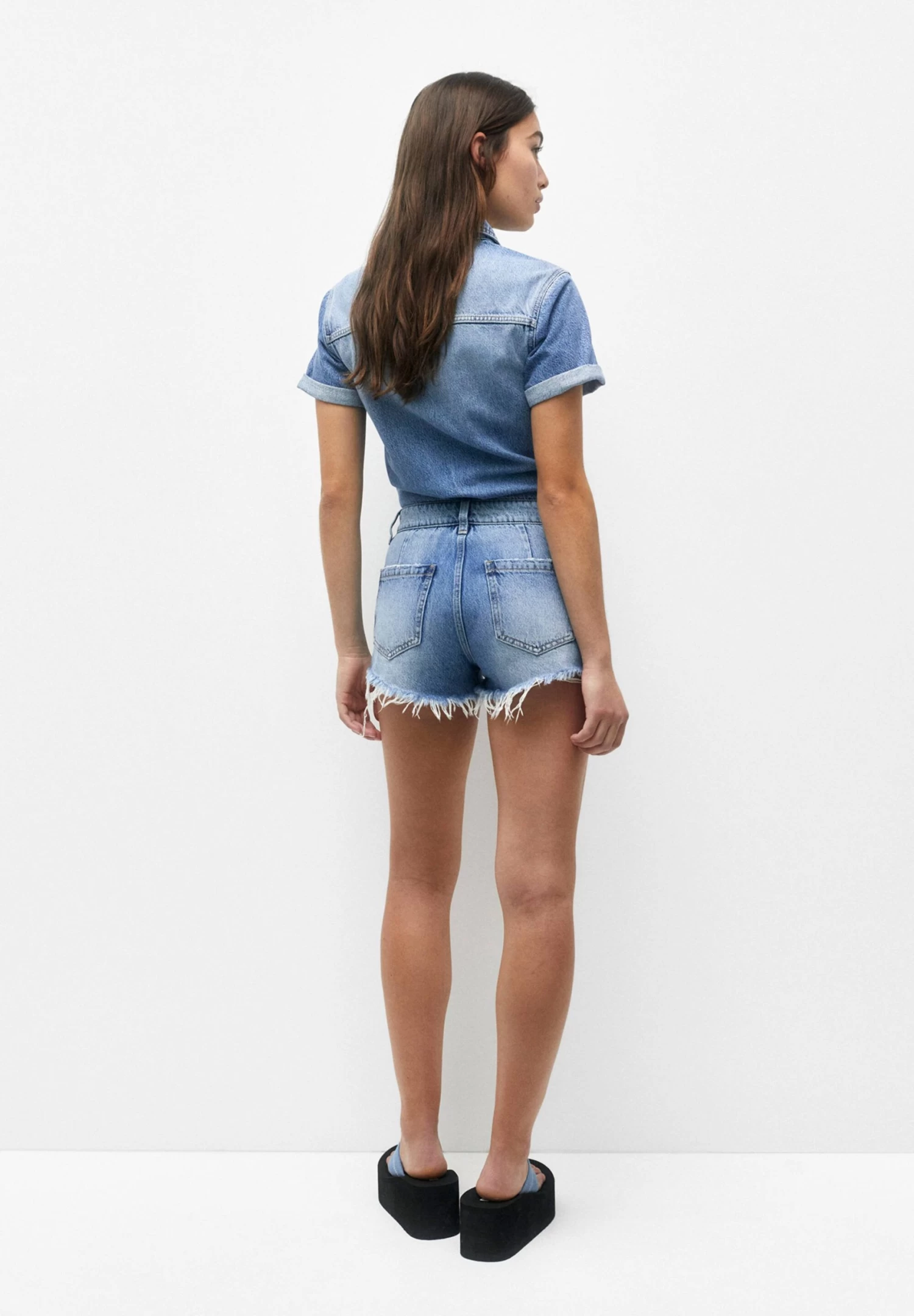 PULL & BEAR Jumpsuit - Blue Denim 3 PULL & BEAR Jumpsuit - Blue Denim - Afbeelding 3