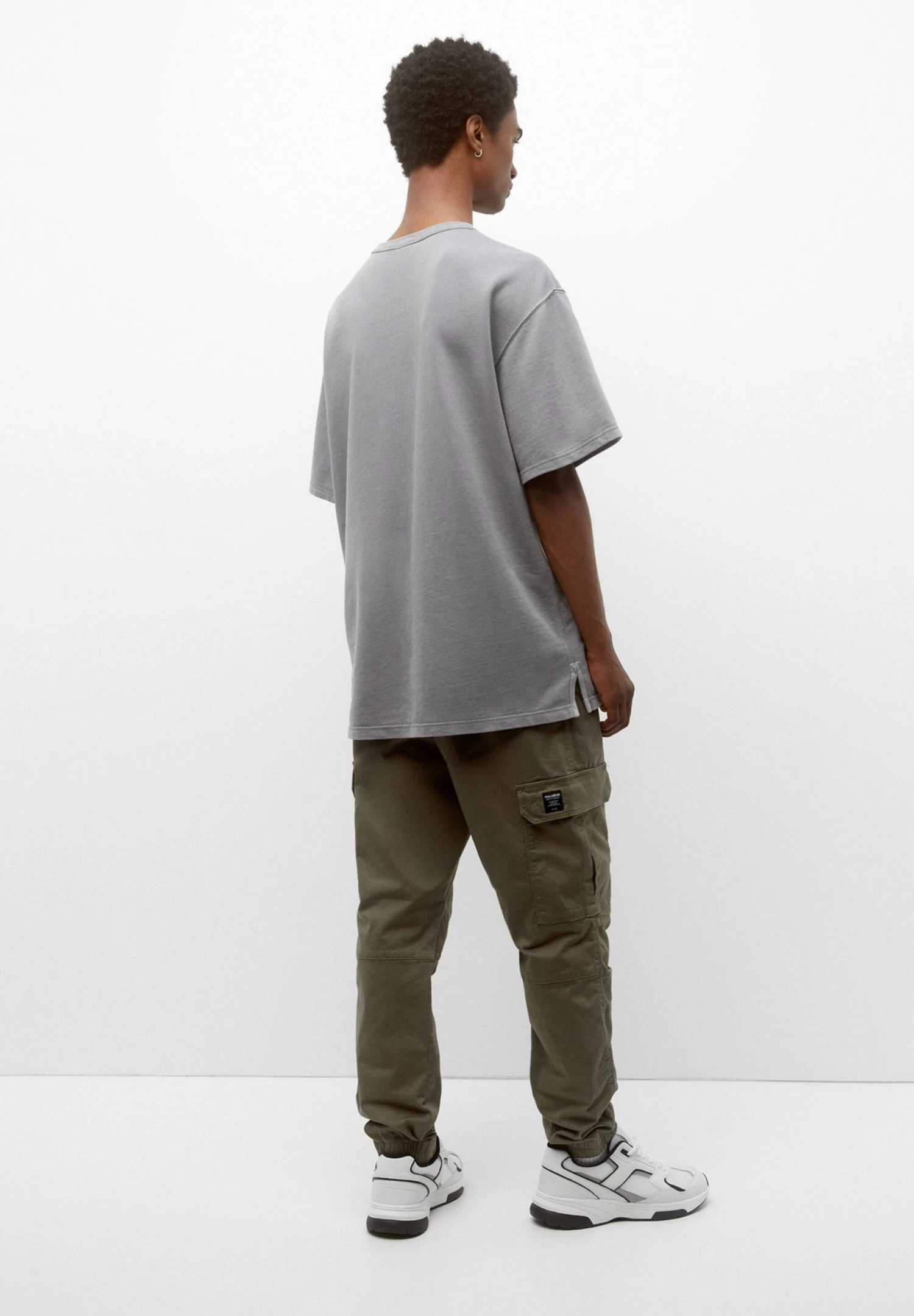 PULL & BEAR Basic Joggers - Cargobroek - Khaki 3 PULL & BEAR Basic Joggers - Cargobroek - Khaki - Afbeelding 3