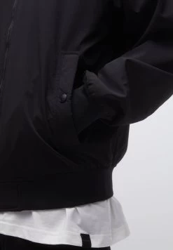 PULL & BEAR Lightweight - Bomberjacks - Black -PULL BEAR Winkel 71cabf3bf23343c9b93b86aac0e491b0