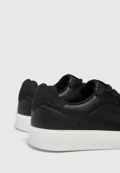 PULL & BEAR Casual - Sneakers Laag - Black 8 PULL & BEAR Casual - Sneakers Laag - Black -PULL BEAR Winkel 724ad53ec11847fcb6e56ee43b68c932