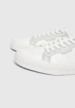 PULL & BEAR Im Streetstyle - Sneakers Laag - Mottled Light Grey -PULL BEAR Winkel 76ca90e8cf1b4ab9899f0162b668684b