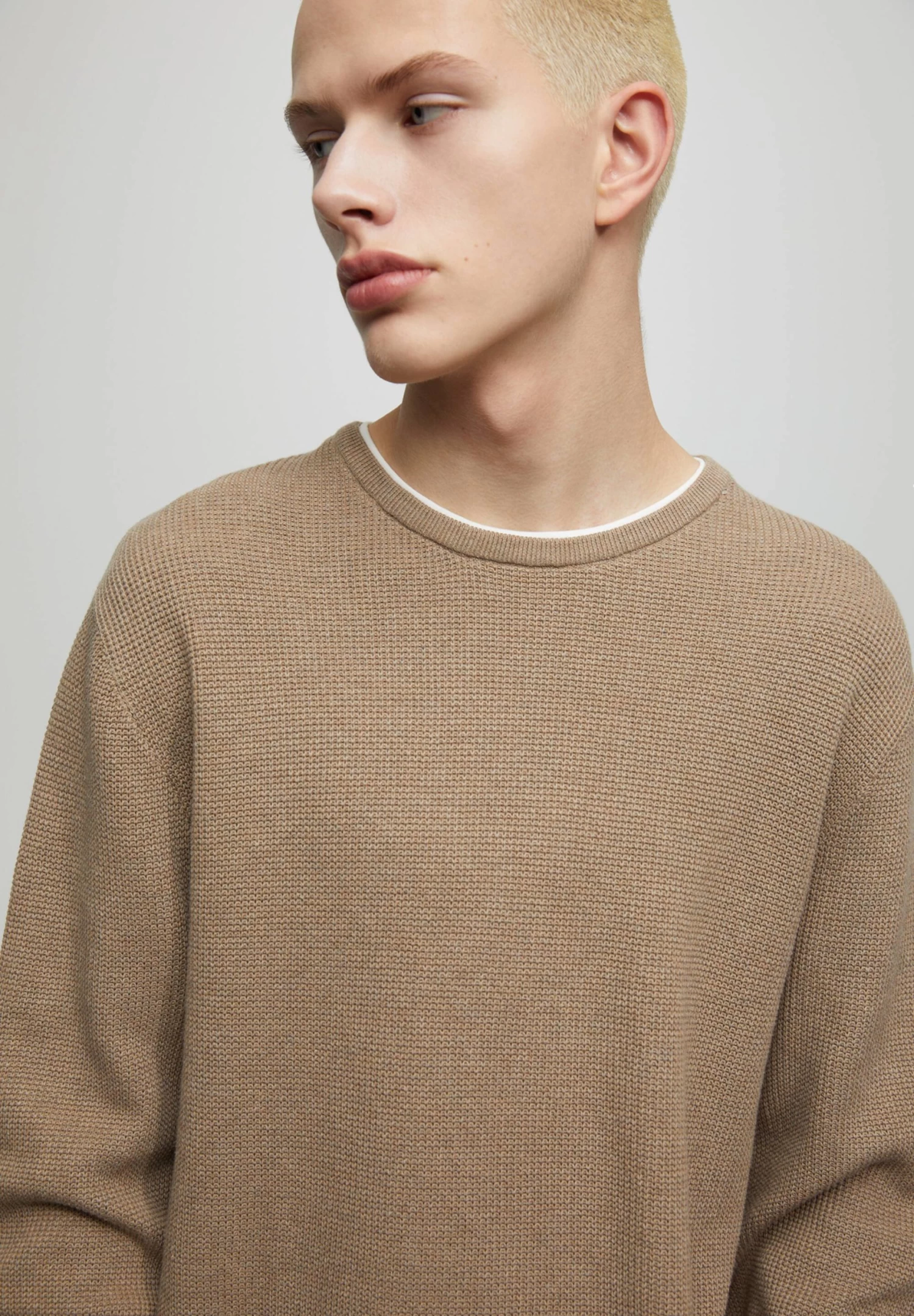 PULL & BEAR Trui - Ochre 4 PULL & BEAR Trui - Ochre - Afbeelding 4