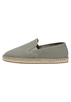 PULL & BEAR Espadrilles - Green