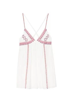 PULL & BEAR Short With Embroidery Detail - Jurk - White -PULL BEAR Winkel 7b27df367935453bb6f1fcac51ff5519