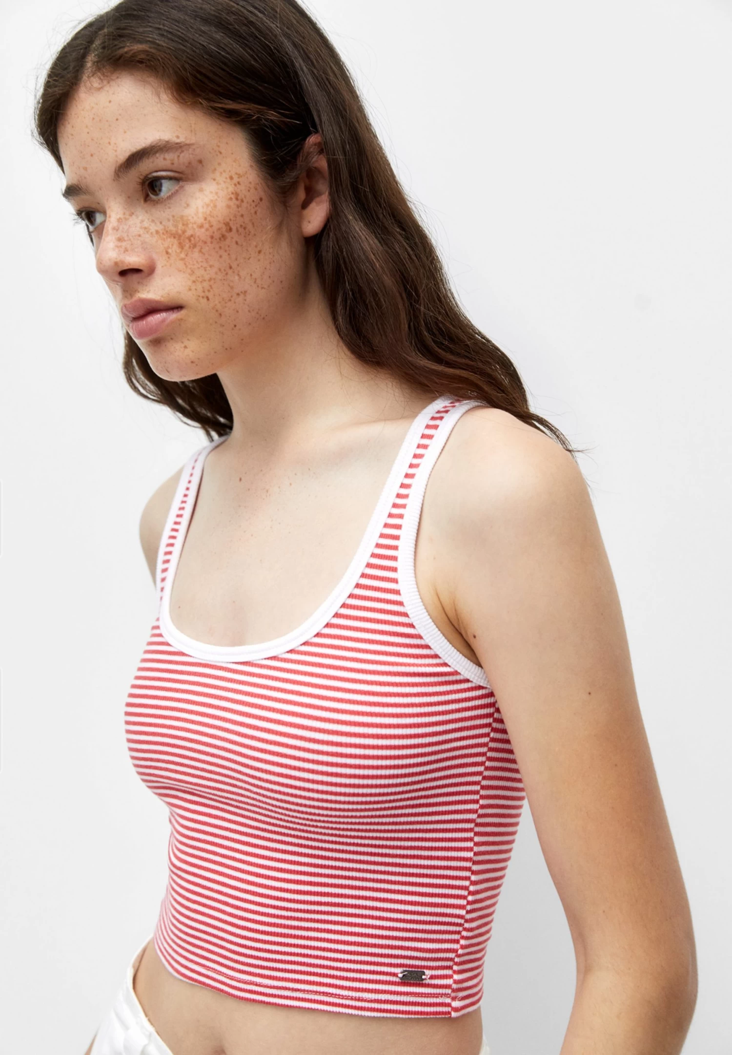 PULL & BEAR Striped - Tank - Top - Red 4 PULL & BEAR Striped - Tank - Top - Red - Afbeelding 4