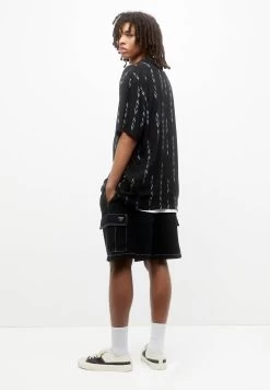 PULL & BEAR Short Sleeve- Overhemd - Black -PULL BEAR Winkel 7e0279d955364b0c9f2509952cd33980
