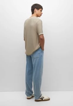 PULL & BEAR Short Sleeve- Trui - Ochre -PULL BEAR Winkel 80f3f17b7cc9451ca64ac9b3bf576da8