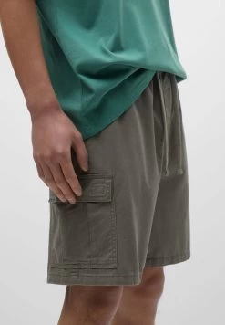 PULL & BEAR BermudaWith An Elastic Waistband - Shorts - Khaki -PULL BEAR Winkel 84c3f4d01f4c4ad7b061ef3d7f4a2cde