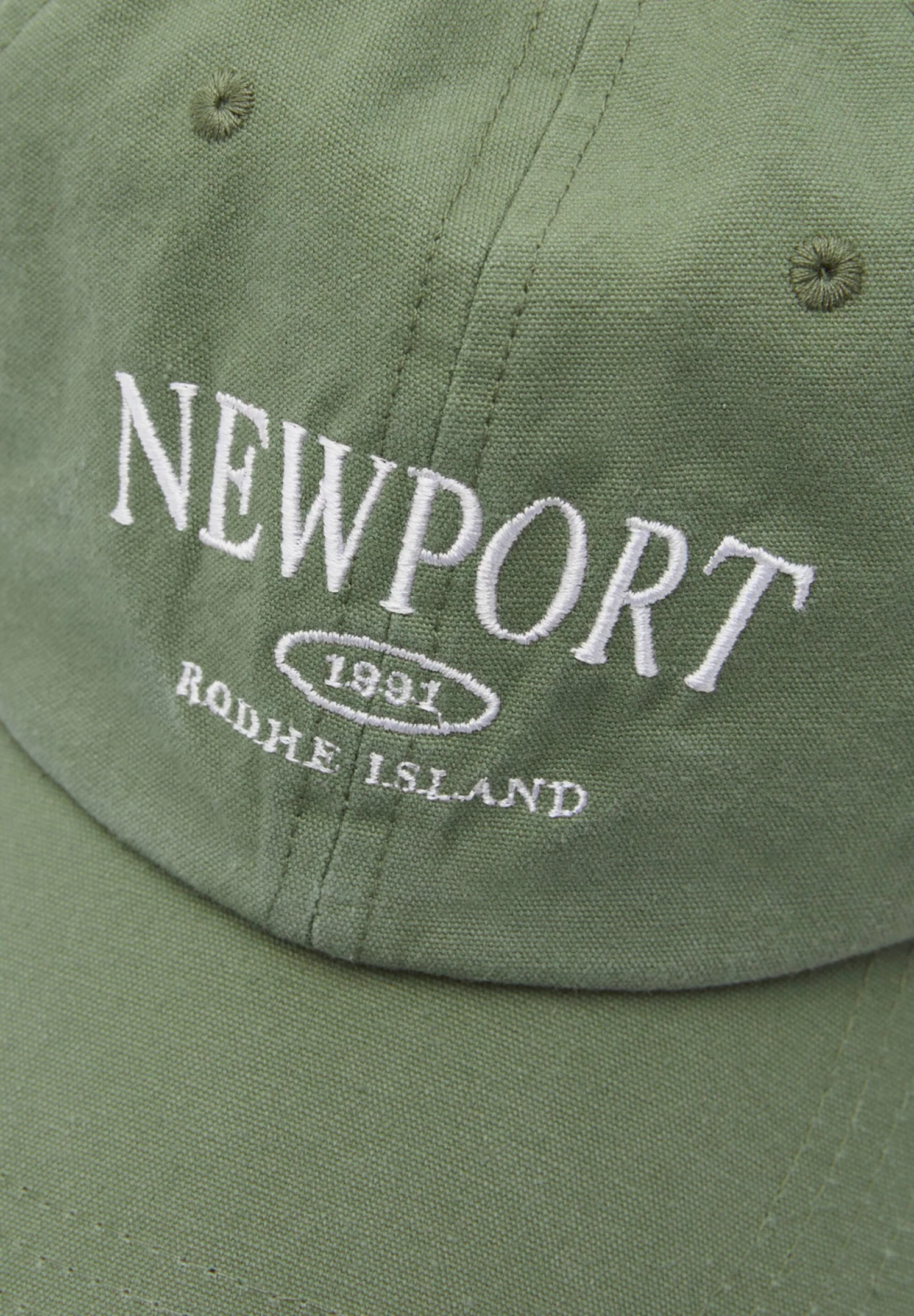 PULL & BEAR With Embroidery - Pet - Light Green 4 PULL & BEAR With Embroidery - Pet - Light Green - Afbeelding 4