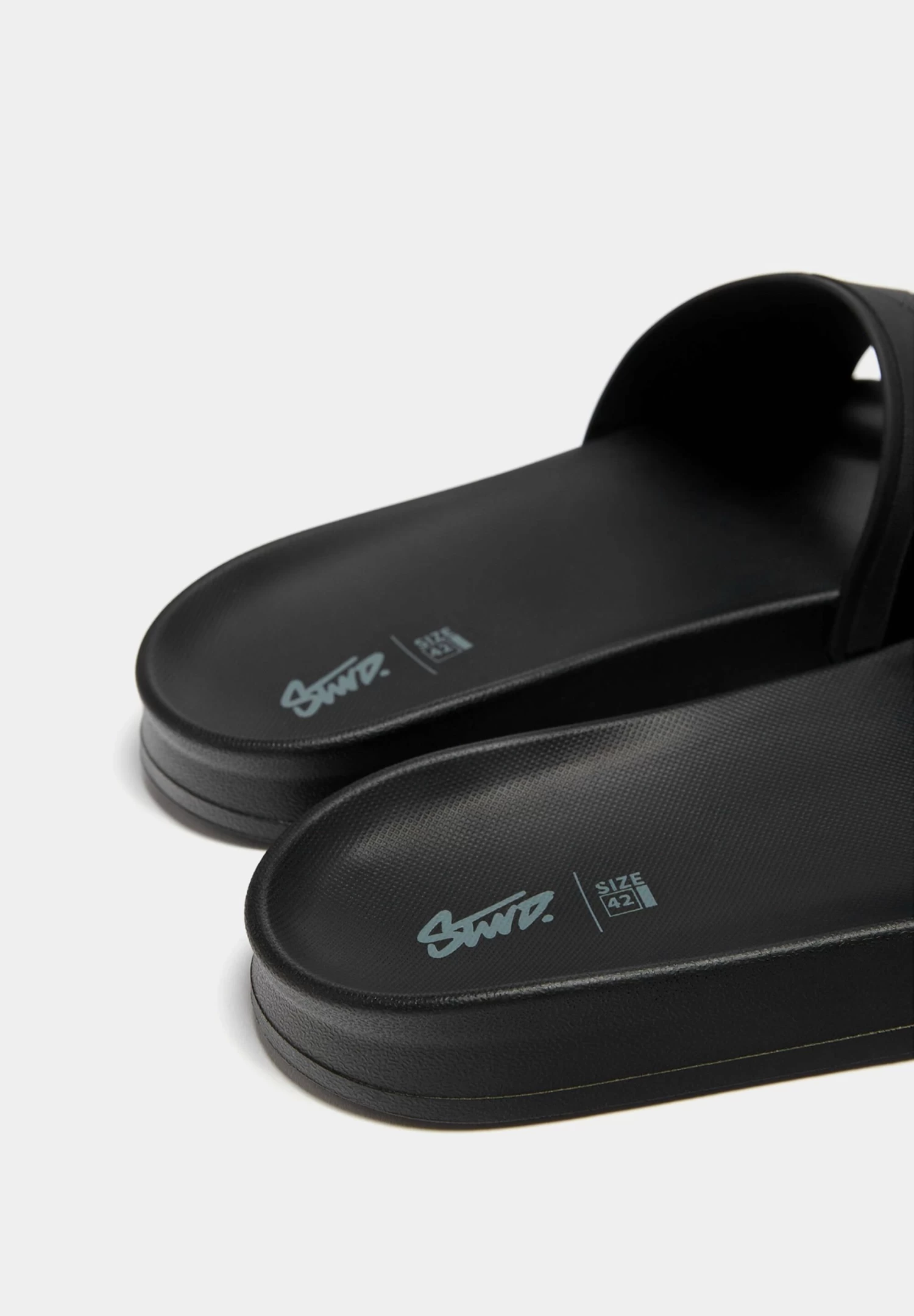 PULL & BEAR Gummierte Stwd - Badslippers - Black 5 PULL & BEAR Gummierte Stwd - Badslippers - Black - Afbeelding 5