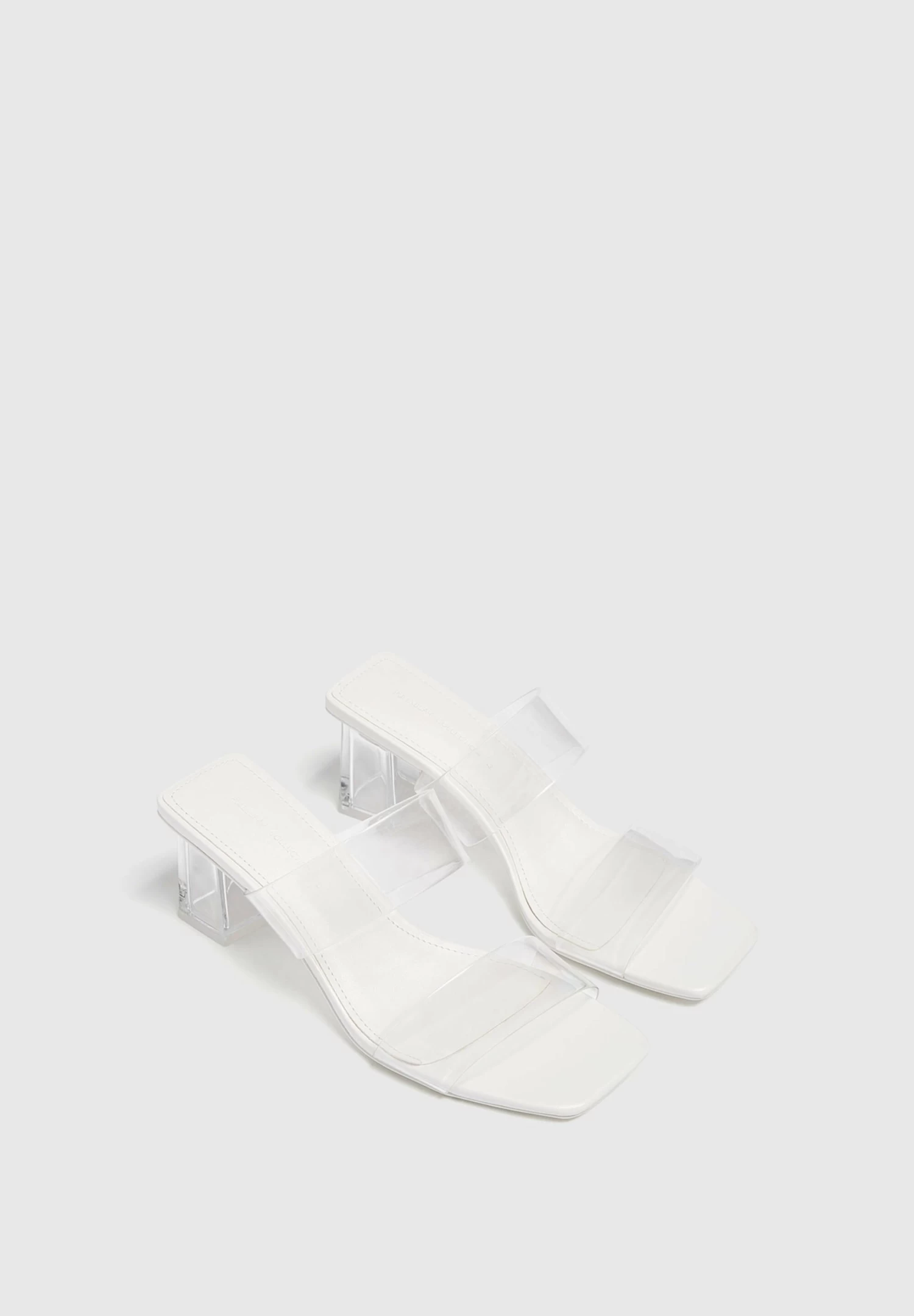PULL & BEAR With Detail - Badslippers - White 2 PULL & BEAR With Detail - Badslippers - White - Afbeelding 2