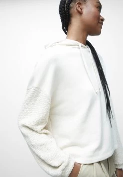 PULL & BEAR Crochet - Hoodie - Beige 9 PULL & BEAR Crochet - Hoodie - Beige -PULL BEAR Winkel 929fe02f8cba4a4c9b3dfcc5fb81efe1