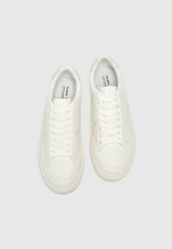 PULL & BEAR Sneakers Laag - White 9 PULL & BEAR Sneakers Laag - White -PULL BEAR Winkel 93139a592a8b4caea4e5609b2d9a2aa1