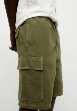 PULL & BEAR Stwd Bermuda - Shorts - Khaki -PULL BEAR Winkel 93d87615f5e5448191164f7df05867db