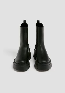 PULL & BEAR Enkellaarsjes Met Plateauzool - Black 11 PULL & BEAR Enkellaarsjes Met Plateauzool - Black -PULL BEAR Winkel 993f5c8f4f07445f9fd5d55b30c5121e