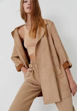 PULL & BEAR Jacket - Mantel - Beige -PULL BEAR Winkel 99f80e3255f740af946535f4db03ef70