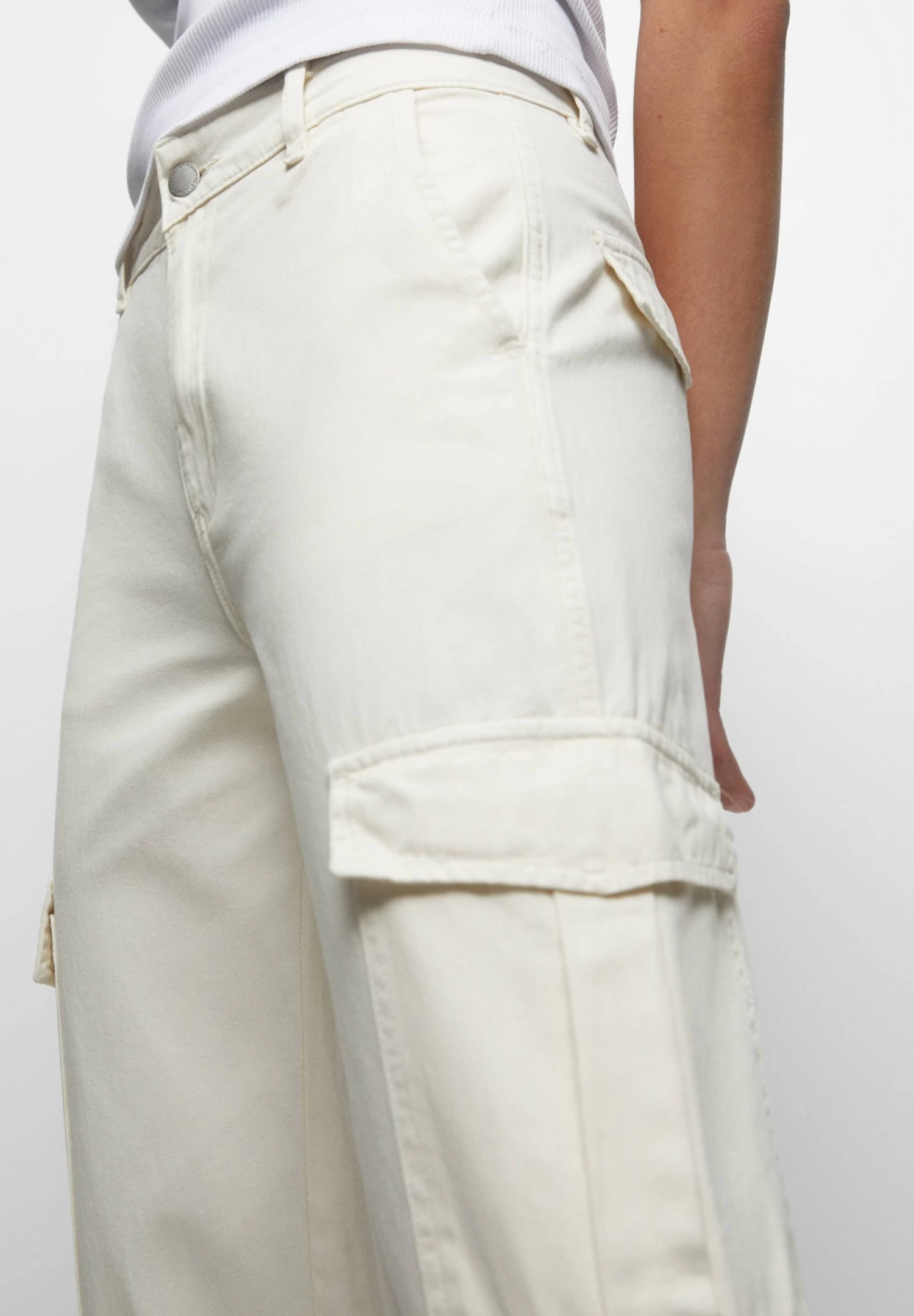 PULL & BEAR Pocket- Cargobroek - Off White 4 PULL & BEAR Pocket- Cargobroek - Off White - Afbeelding 4