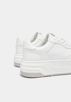 PULL & BEAR Mit Dicker - Sneakers Laag - White -PULL BEAR Winkel 9ff67ede59f6495ba0e11342ccad6a59