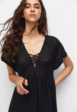 PULL & BEAR Flowing Corset-Style - Gebreide Jurk - Black -PULL BEAR Winkel a0ea3ce992834b2eb0affc32a86190a1