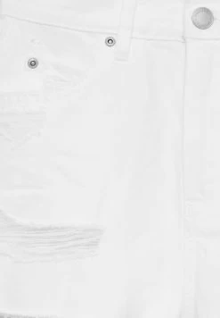 PULL & BEAR Mom-Fit - Jeansshort - White -PULL BEAR Winkel a1a1f32635fe4558b4a7f46bc6679d64