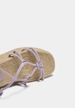 PULL & BEAR Espadrilles - Lilac -PULL BEAR Winkel a356a6ef3718480b9937cf5592479397