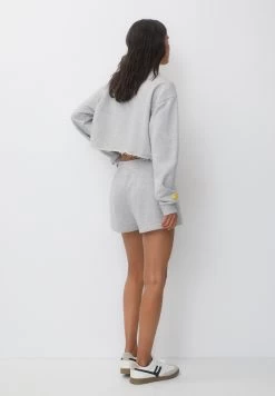 PULL & BEAR Smiley- Shorts - Grey 8 PULL & BEAR Smiley- Shorts - Grey -PULL BEAR Winkel a442d952b4ef469e97e0eb9fd4a4a90f