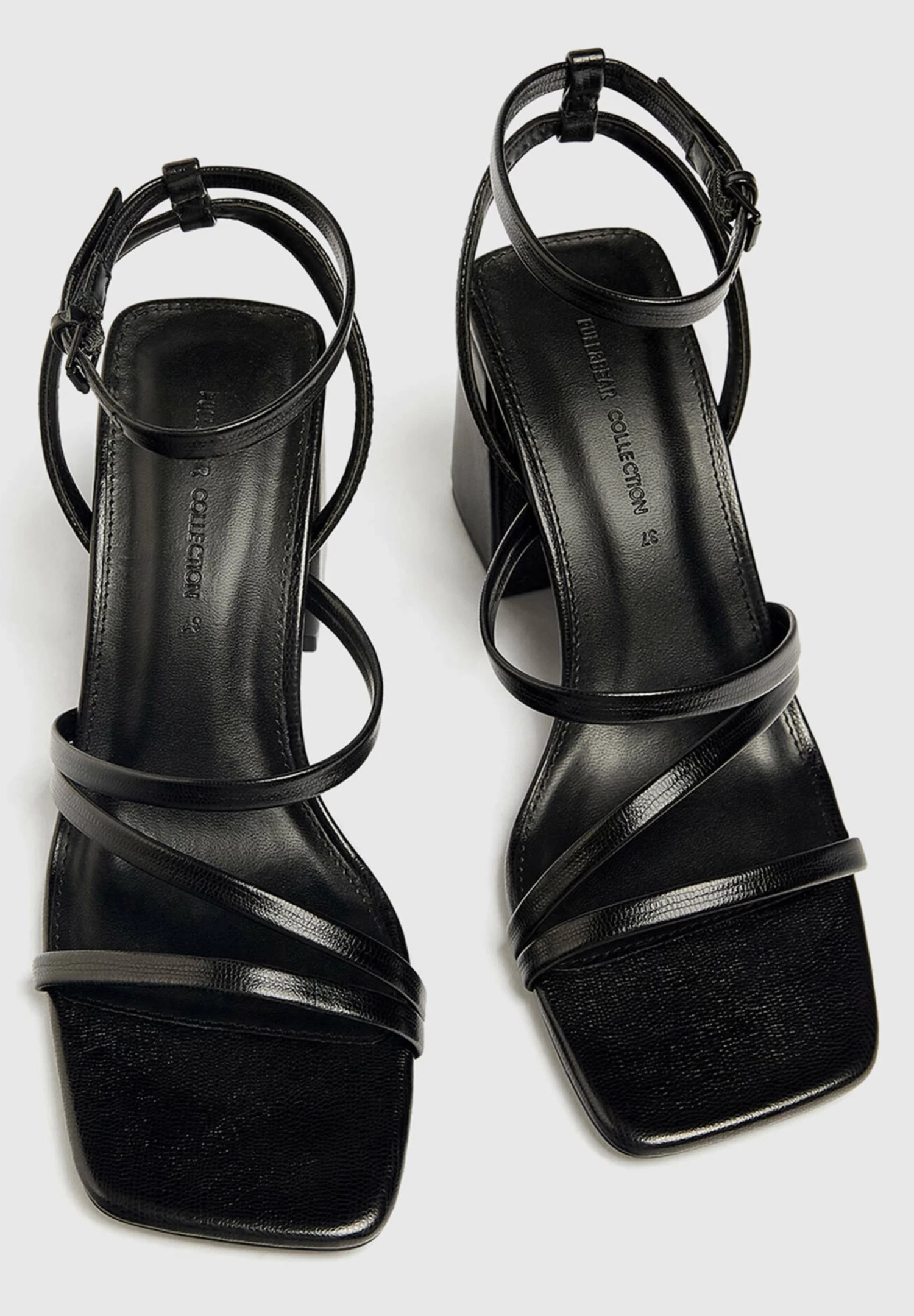 PULL & BEAR Sandalen Met Hoge Hak - Black 3 PULL & BEAR Sandalen Met Hoge Hak - Black - Afbeelding 3