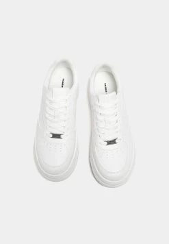 PULL & BEAR Mit Dicker - Sneakers Laag - White -PULL BEAR Winkel a50f68001a244c1a8f1c9b2f2965a345