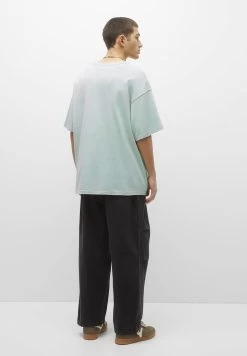 PULL & BEAR Heavy Weight - T-Shirt Basic - Green -PULL BEAR Winkel a5a511c56f684481a0e5c46db55d8c9f