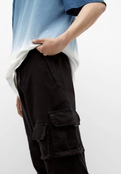 PULL & BEAR With Multiple Pockets - Trainingsbroek - Black -PULL BEAR Winkel a650e22ed6cc48c983cb05b063147616