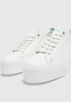 PULL & BEAR Basic Casual - Sneakers Laag - White -PULL BEAR Winkel a732bc6b46d1444bbb547e61962d3e38