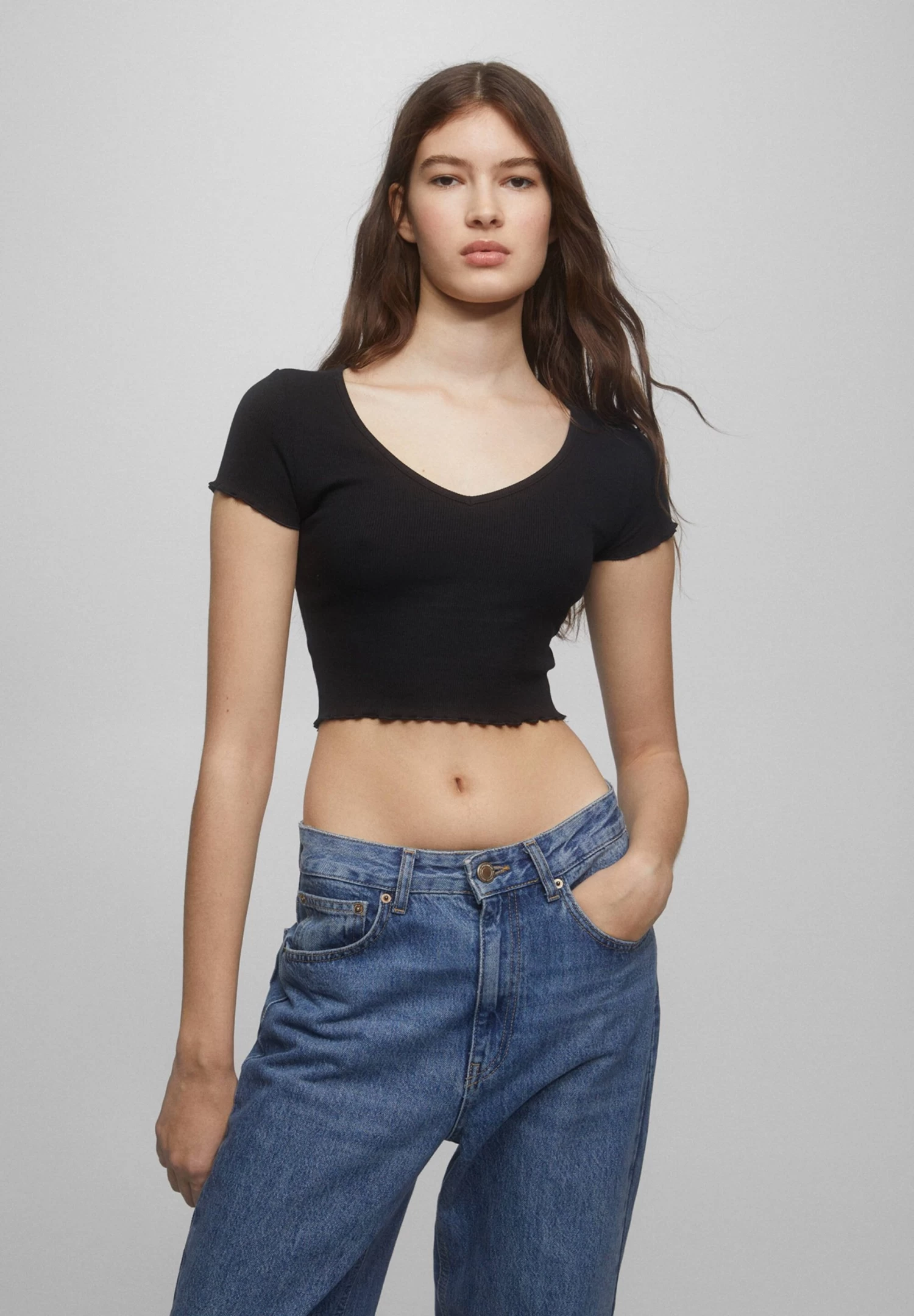PULL & BEAR 2 Pack Of Basic Crop With Lettuce-Edge Trims - T-Shirt Basic - Black 3 PULL & BEAR 2 Pack Of Basic Crop With Lettuce-Edge Trims - T-Shirt Basic - Black - Afbeelding 3